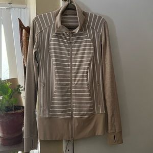 Lululemon Rare Fitted Zip Up Oatmeal/White Size 12